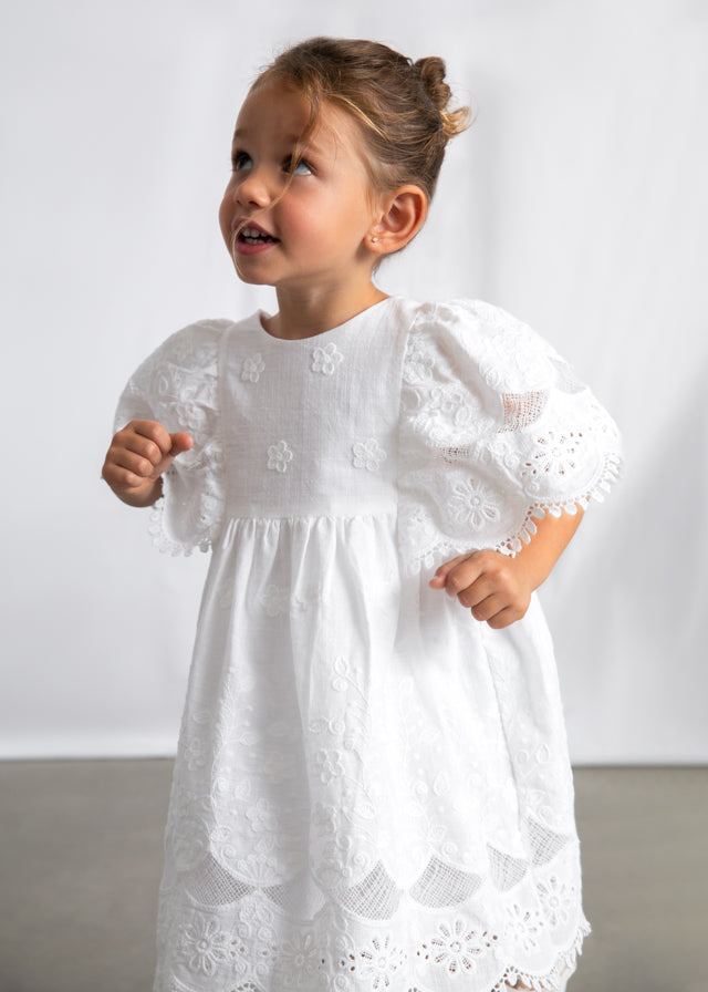 ABITO CON MACRAME' DI PIZZO BIANCO
