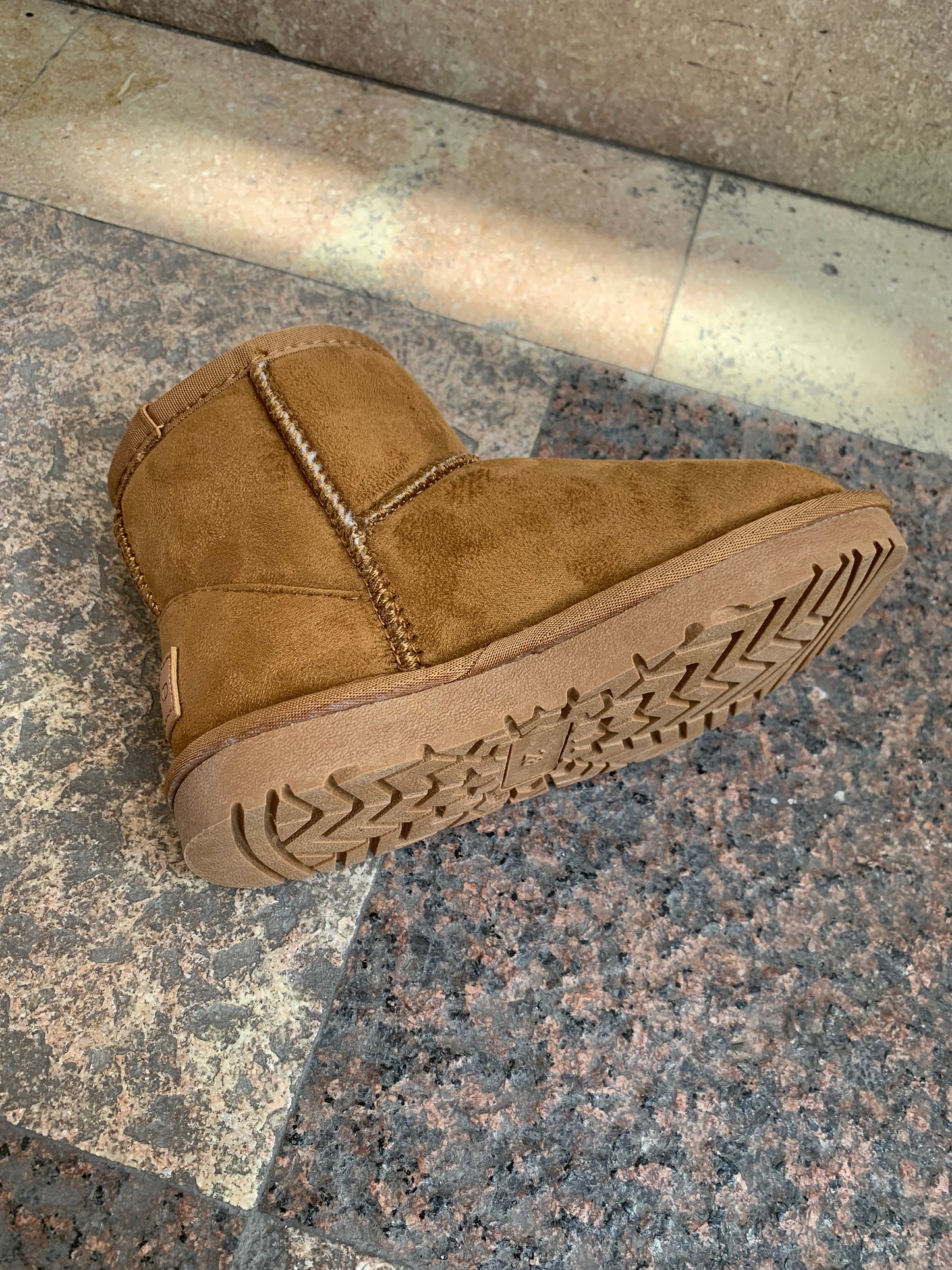 STIVALETTO GRULAND RINFORZATO CON ECO PELLICCIA INTERNA