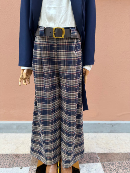 Pantalone con cintura