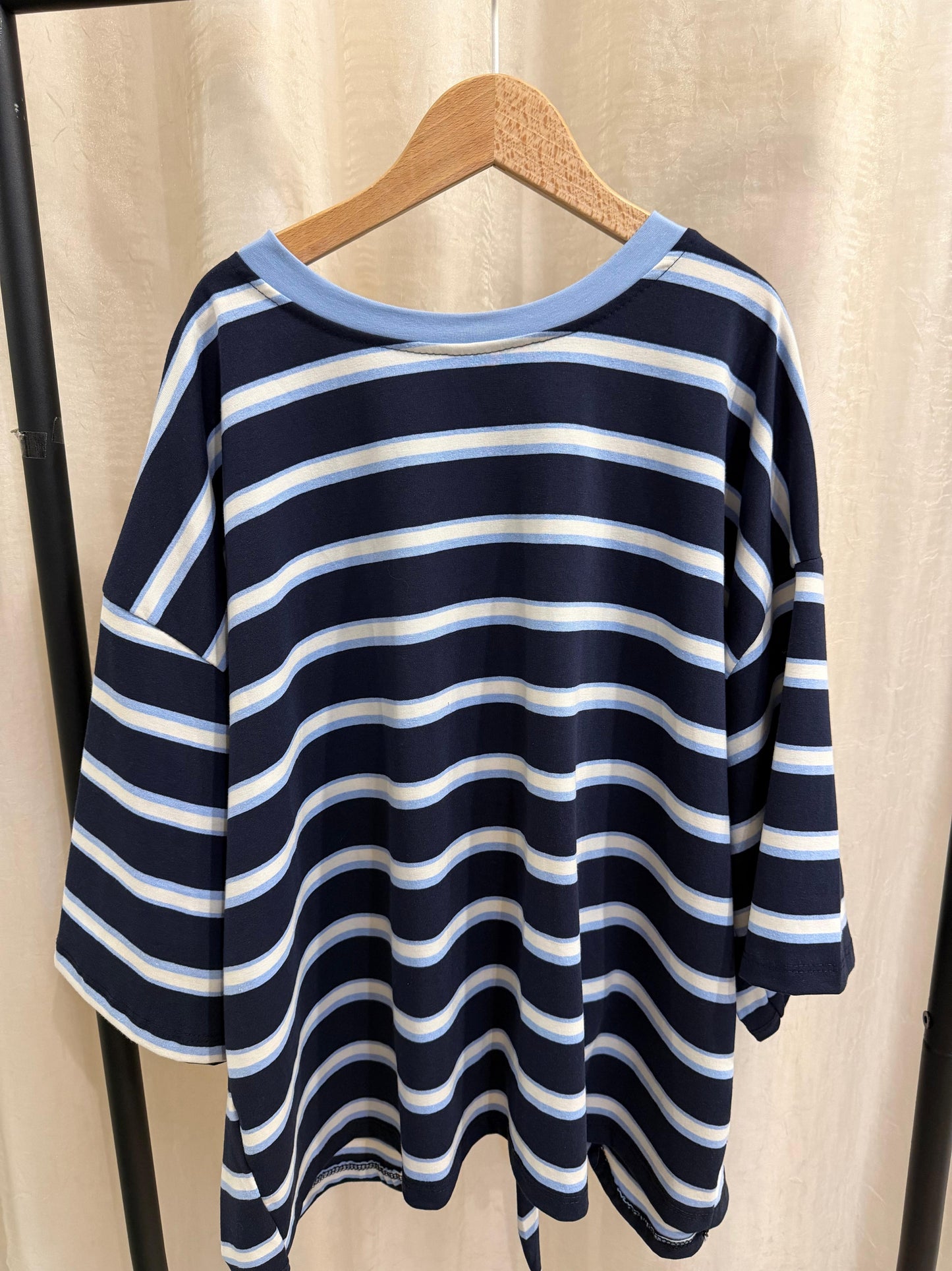 t-shirt manica corta riga azzurra e blu